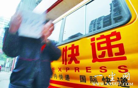 ͼΪ��ͼ�������������޹�LCFP��ͼ